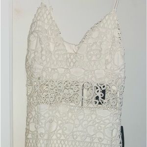 White lace crochet fitted dress